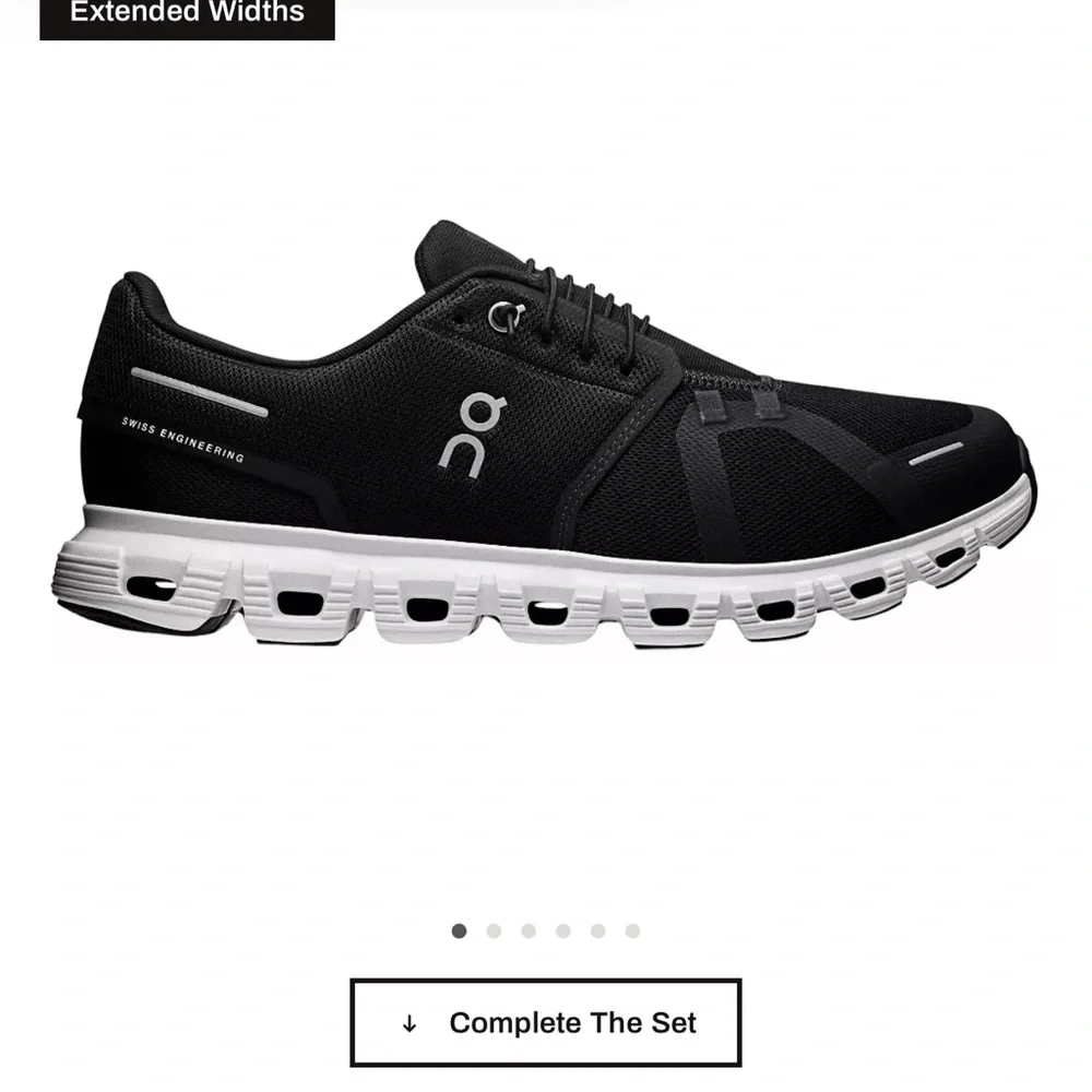 On cloud Running black and white - Picture 2 of 8